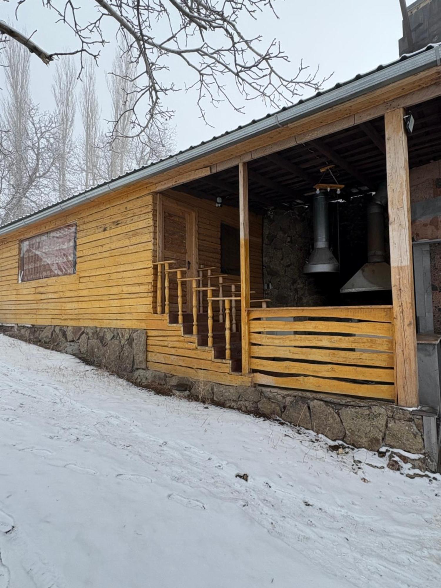 Old Byurakan Gouest House Exterior foto
